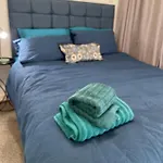 Stylish Retreat - Sleeps 6 Terrace-2Bedroom-Petsok
